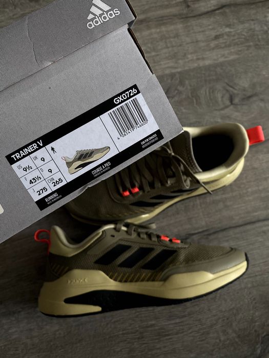 Кросівки Adidas Trainer V Performance GX0726 розмір 9UK 43 1/3: 1