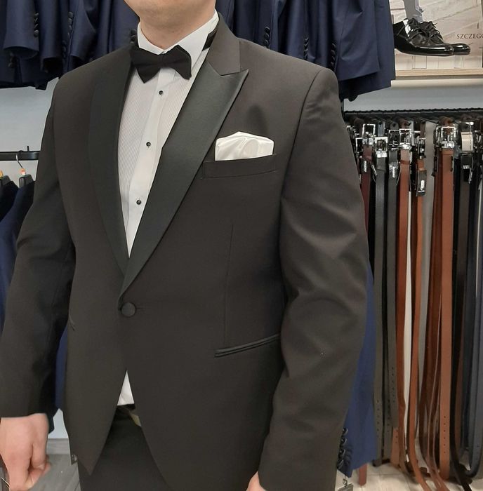 Garnitur ślubny czarny smoking Villaro elegancki