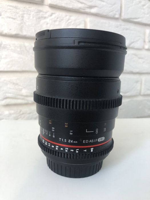 Samyang 24mm 1.5 Canon