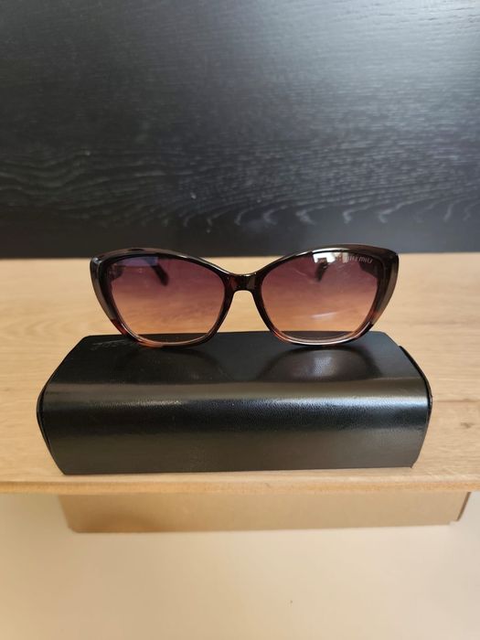 Miumiu okulary przeciwsłoneczne damskie.