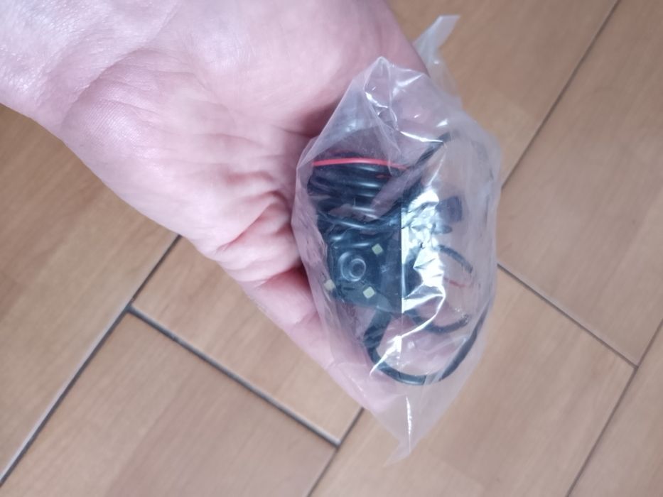 Автомагнітола,Бездротовий автомобільний екран