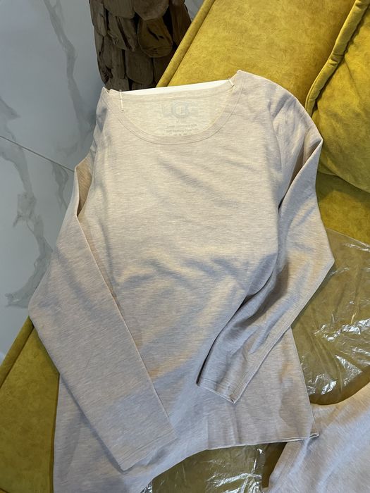 Термобілизна від UGG є М(55-65) та Л(65-75кг)