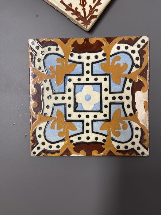 Azulejos Pintados à Mão Devesas / Padrão Arabe