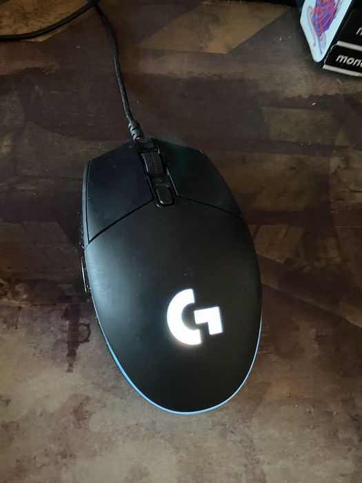 мишка logitech g102