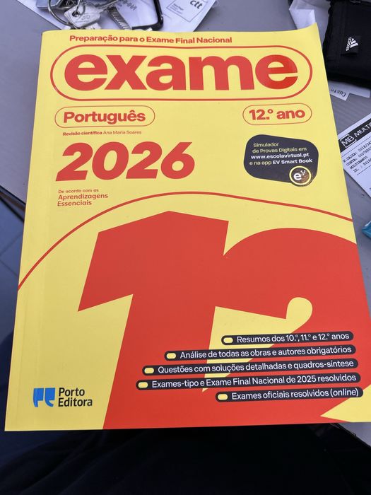 Livro de preparaçao para exame final nacional de portugues