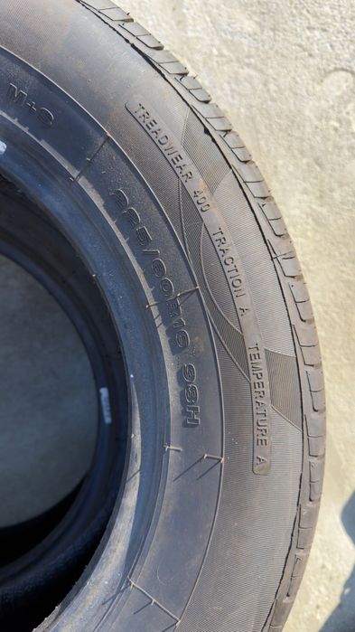 Opony 225/60R16 2szt