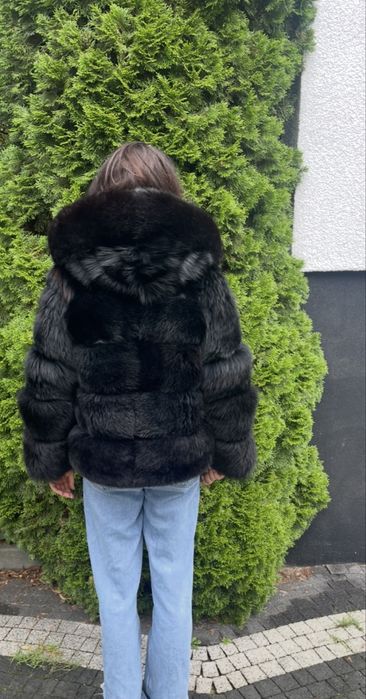 Futro z lisa naturalne  bardzo efektowne