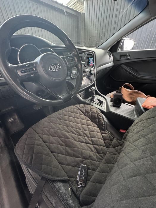 KIA K5 2014 року