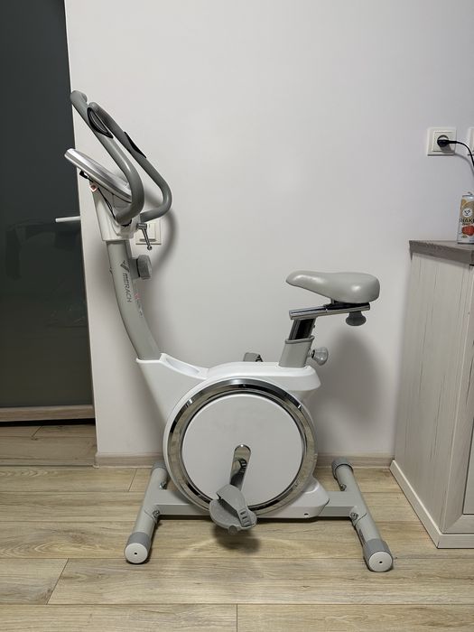 Продам Велотренажер MERACH