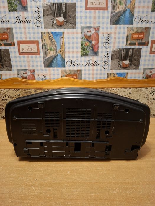 Стереомагнитола Panasonic RX-DS16,тюнер FM,кассета,рабочее состояние.