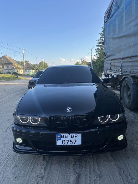 Продам BMW E39 528
