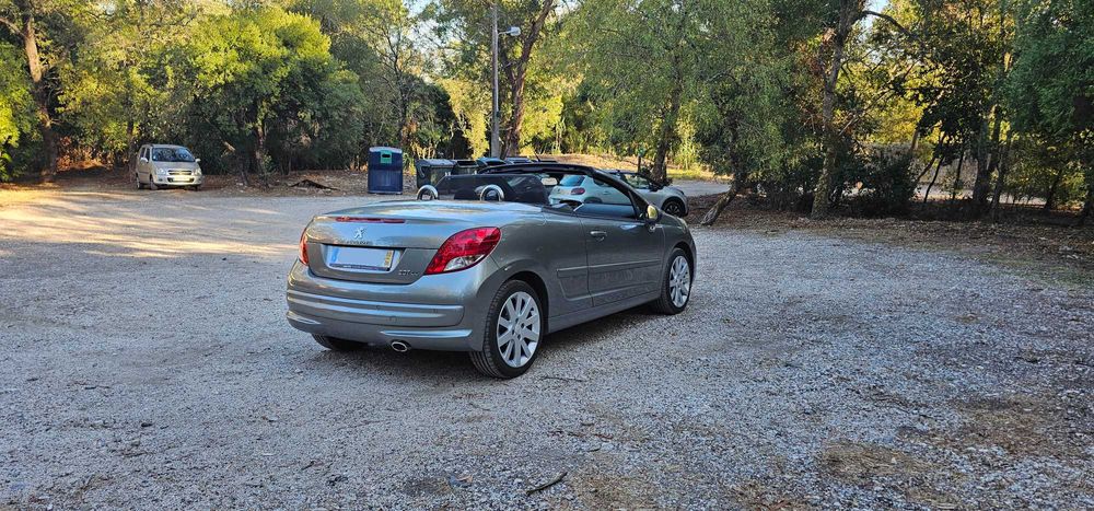 Peugeot 207 CC 1.6 HDI