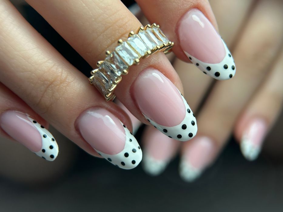 SZYBKIE TERMINY- manicure, pedicure