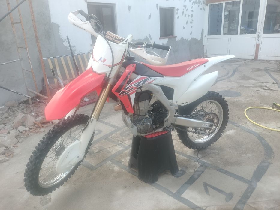 CRF 450 2016 estimada