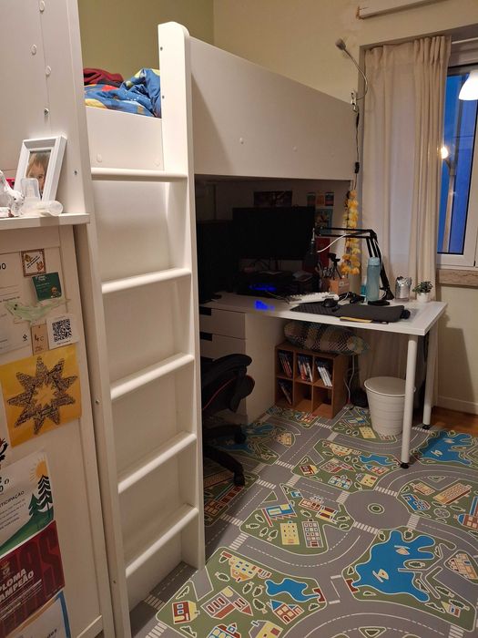 Beliche com secretária e roupeiro ikea SMASTAD