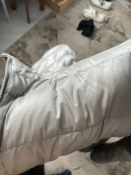 Пуховик Uniqlo ultra light