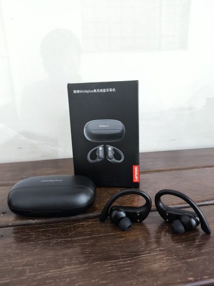 ERAZER XT60 Pro – Bezprzewodowe słuchawki Bluetooth z etui ładującym