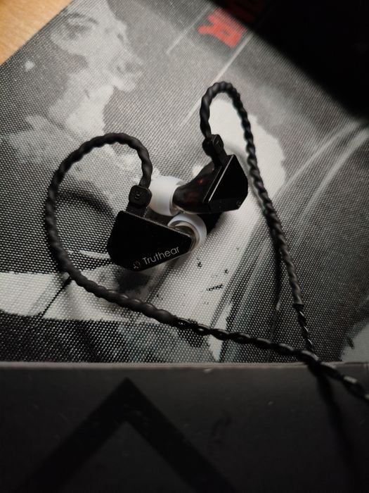 Навушники Truthear HEXA