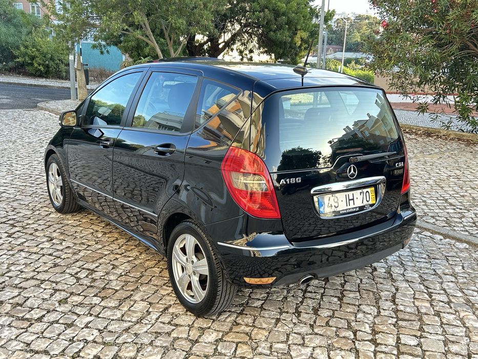 Vendo Mercedes A180 CDI versão Avantgarde