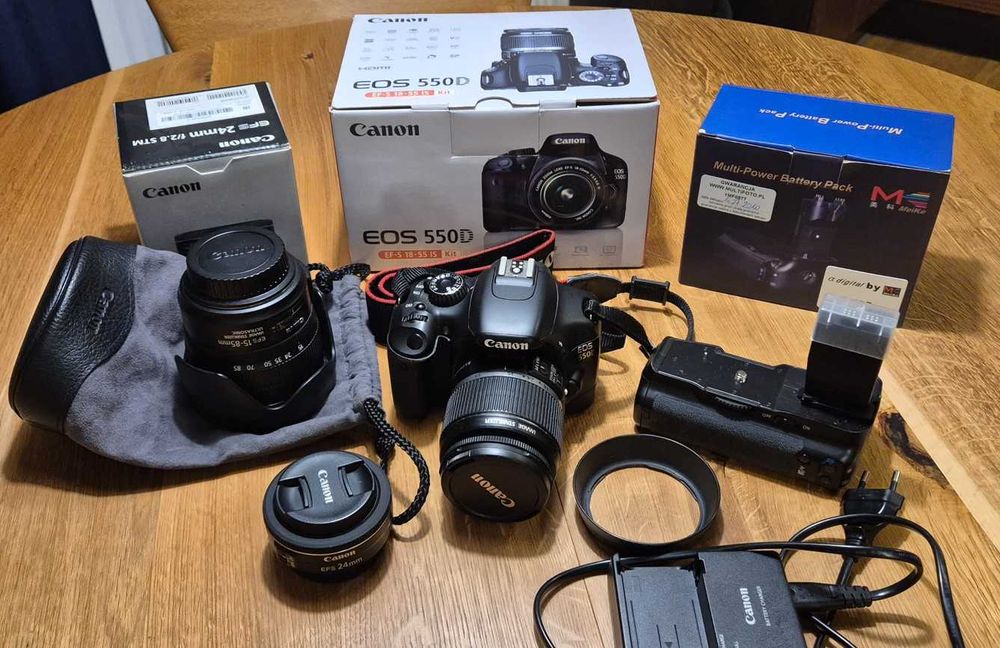 Zestaw Canon EOS 550D + 3 obiektywy + Battery Grip