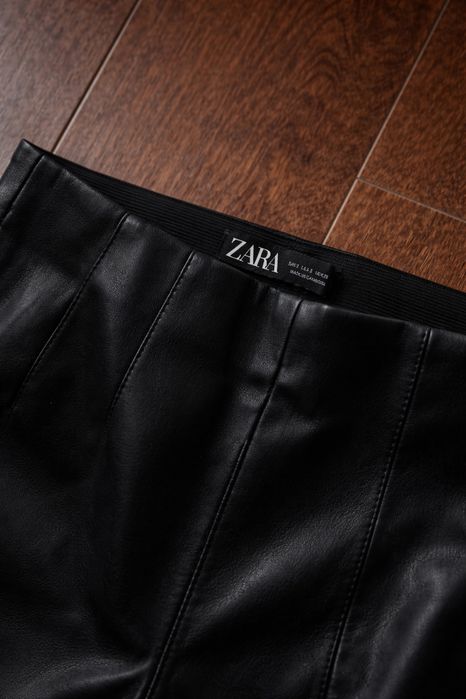 Шкіряні штани від ZARA