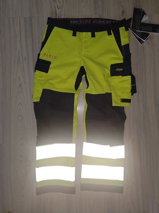 Snickers ProtecWork 100 spodnie robocze multi norm trudnopalne antystatyczne hi-vis