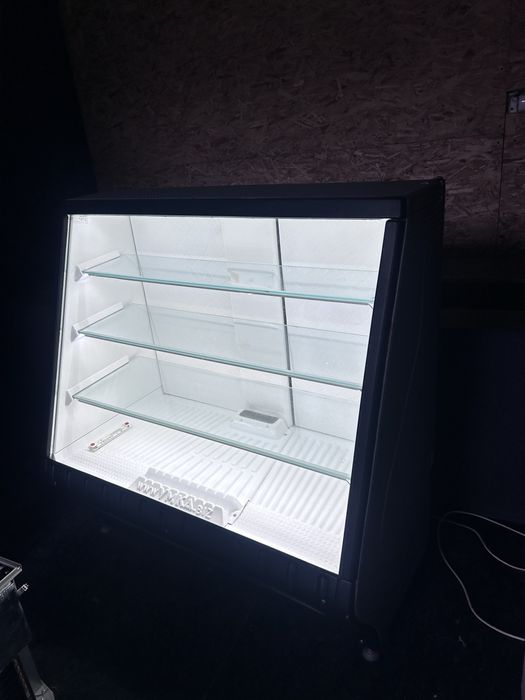 Холодильная витрина Умка Холодильник для рыбы Витрина в магазин