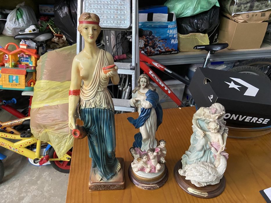 Estatuas muito antigas