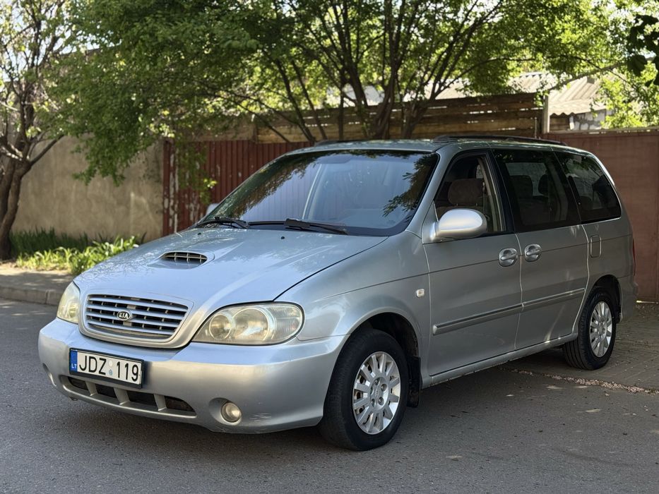 2004 года 2.9 disel avtomat kia carnival