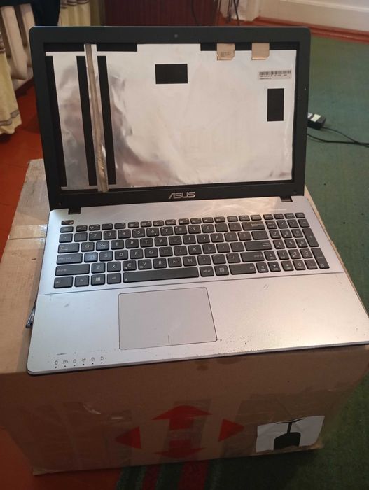 Asus х550c , запчастини