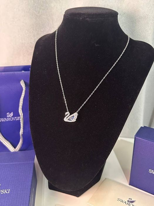 Swarovski naszyjnik nowy bez wad