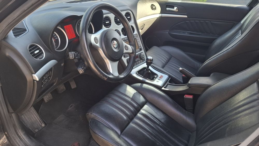 Alfa Romeo 159 1.9 JTDM — photo 5