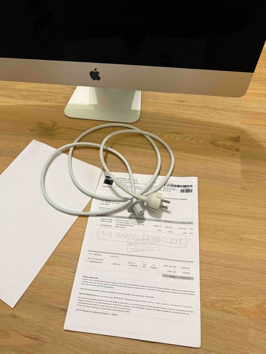 iMac 27" (Late 2013) IMPECÁVEL | 16GB RAM | 3TB Fusion Drive | Caixa e Fatura