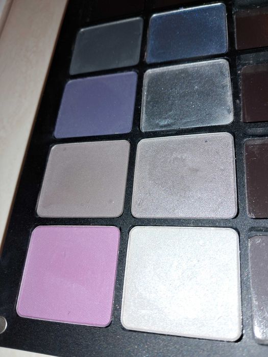 Paletka Inglot Freedom System plus 8 cieni do powiek