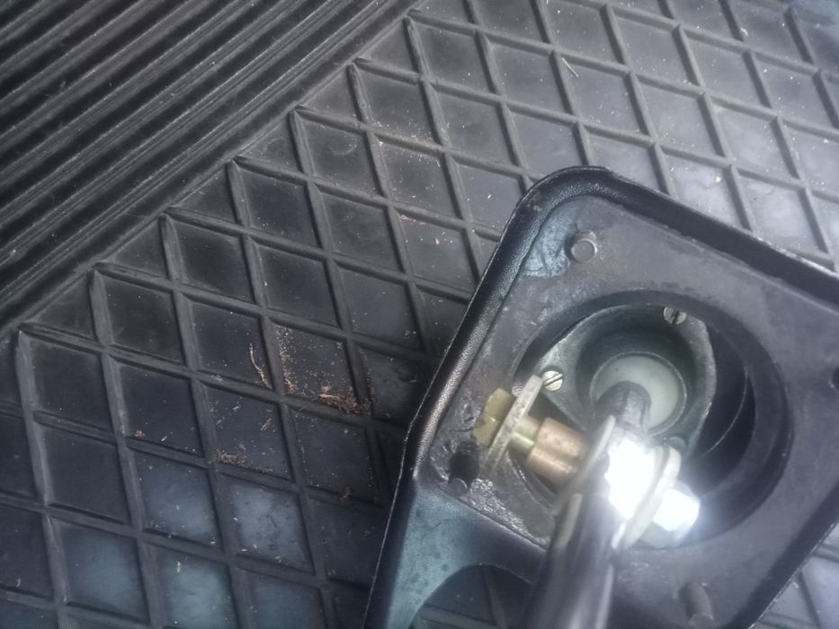 Fiat 125p lewarek skrzyni biegów  pion