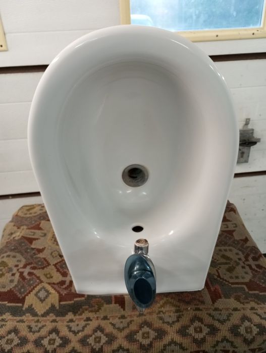 Bidet Cersanit z baterią