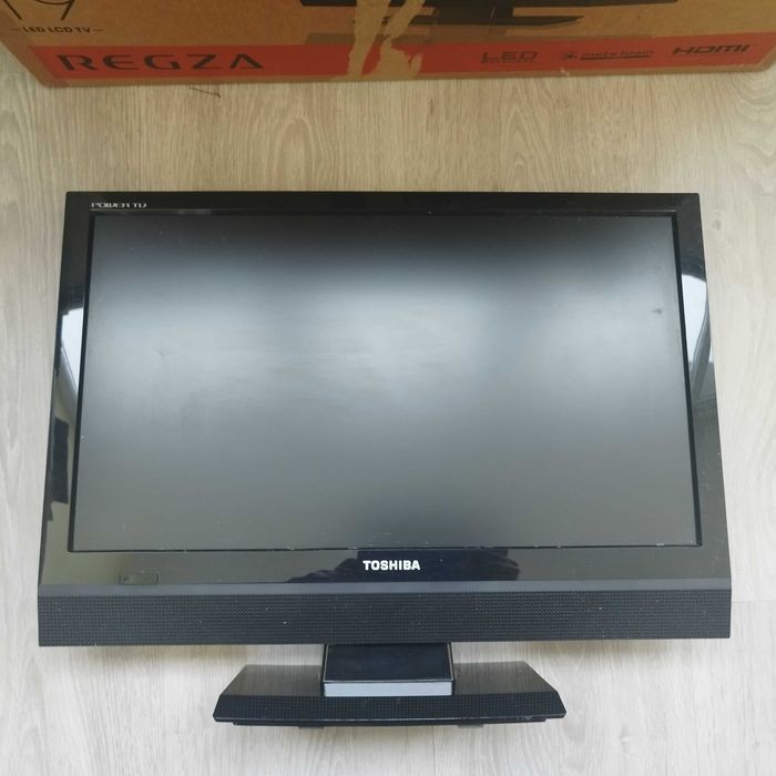 Телевизор Toshiba 19HV15V1 б.у