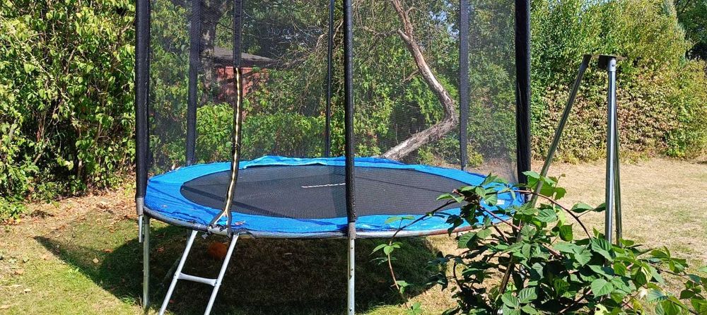 Trampolina z siatką Bauerkraft 305 cm FT 10 (304-312 cm)