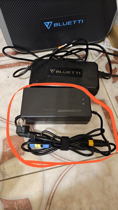 Зарядний пристрій