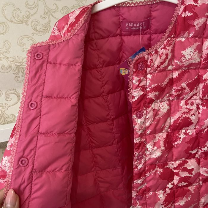 Куртка нова курточка 98