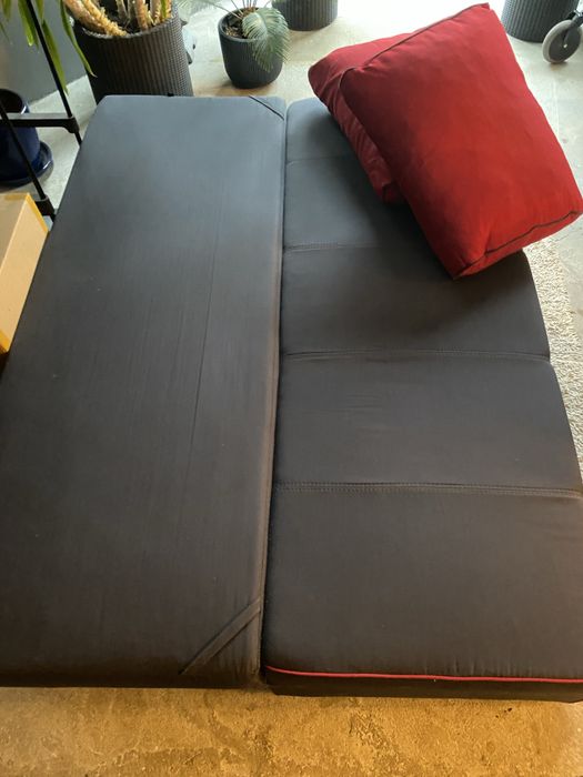Sofa, kanapa, wersalk rozkładana.