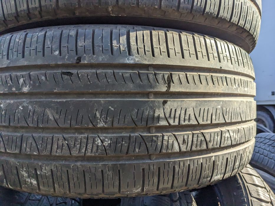 275/45R21 Pirelli  2020рік всесезон