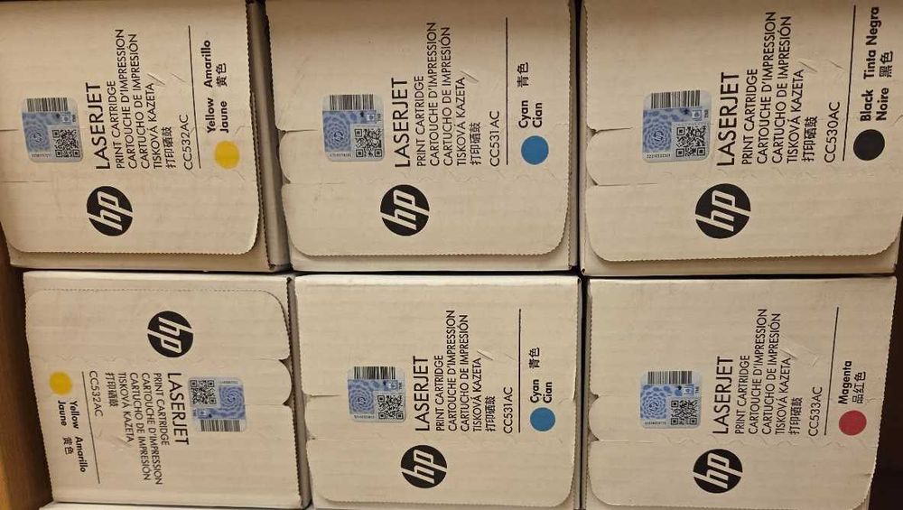 Nowe oryginalne tonery HP LASERJET CC530AC CC531AC CC532AC CC533AC