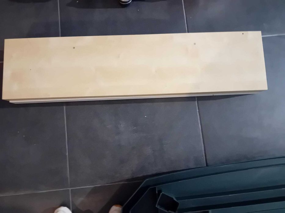 Estante IKEA Beje 1,10m X 0.26m