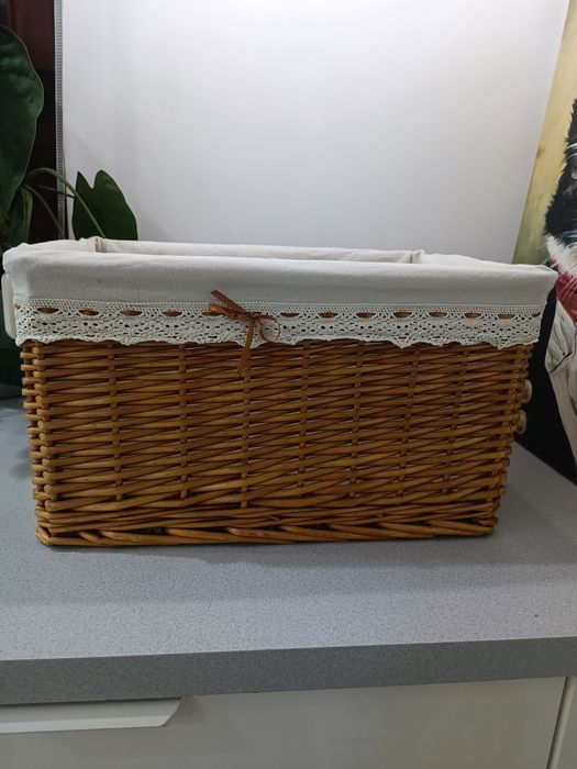 Kosz wiklinowy z materiałowym wkładem 51 × 35 × 28 cm