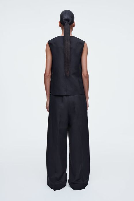 Жилетка   COS