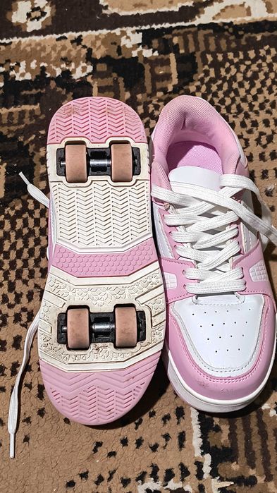 Дитячі кросівки ролики 36