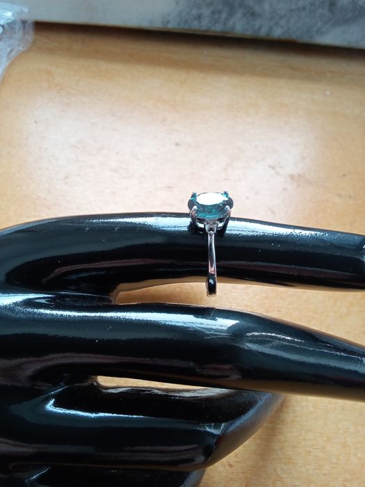 Anel em Prata 925 com Safira Certificada