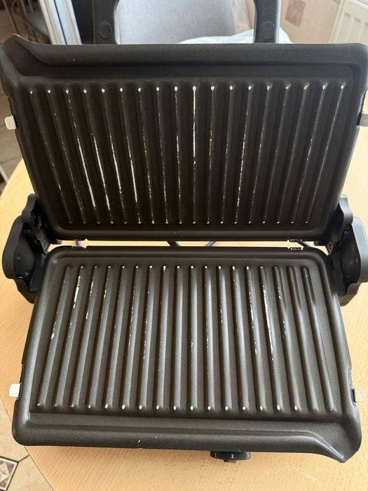 Електричний гриль Tefal GC205012