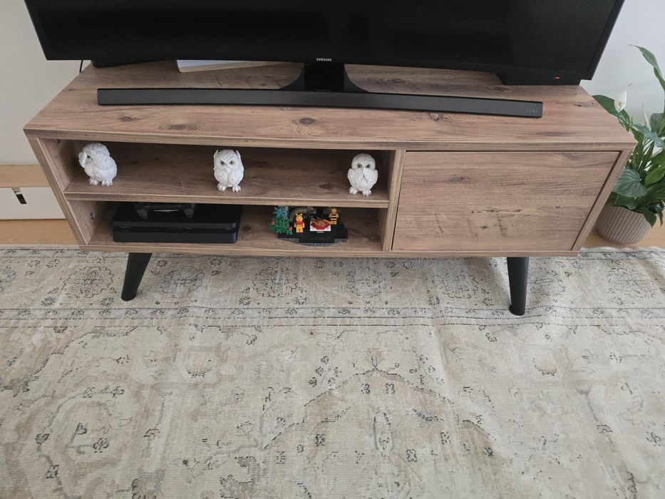 Móvel de televisão